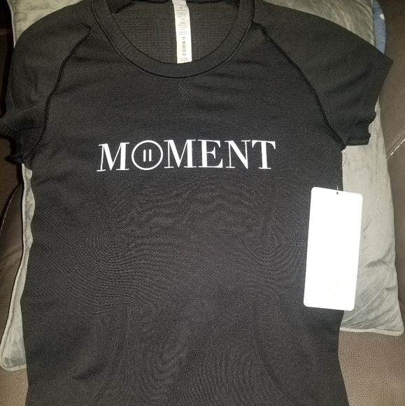 Lululemon Swiftly Tech SS 6 - Picture 1 of 3